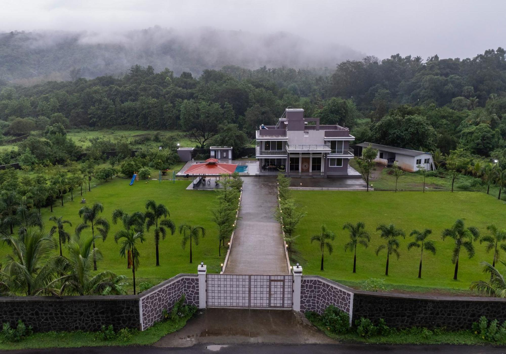 Stayscape Shreeji Farms 4Bhk Karjat Eksteriør bilde